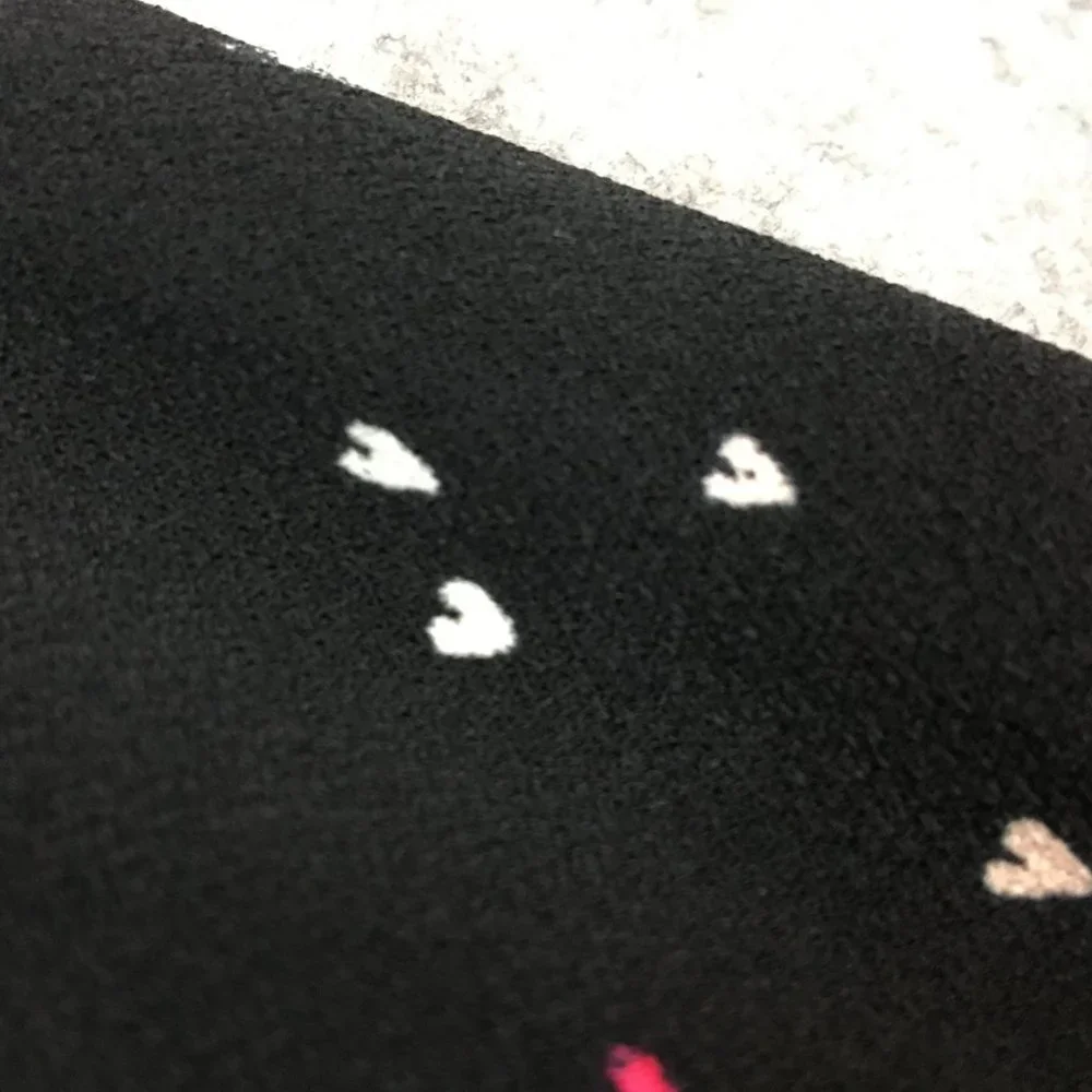 Elle Top XS Blouse Career Heart Print Crepe Black Accordion Pleat Sleeves Pink - Picture 6 of 13